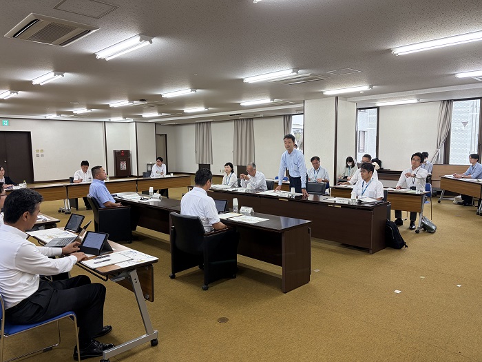 活発な意見交換を行った